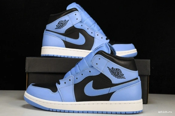 EP Mid  DQ8426-401 DQ8426-401 Black 1 Blue University Jordan  0314